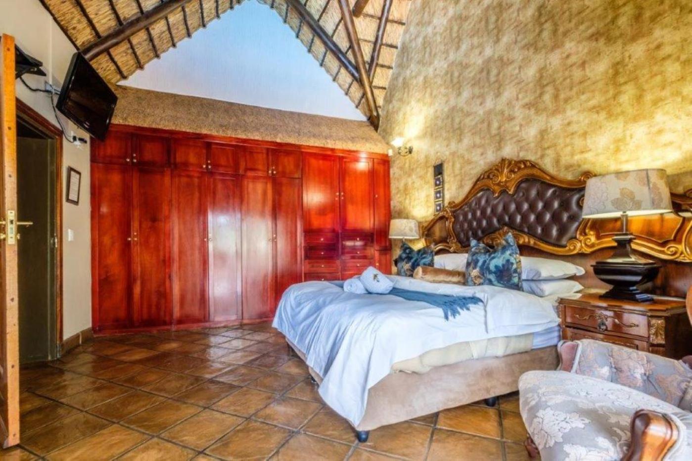 Kassaboera Lodge Hartbeespoort Bagian luar foto