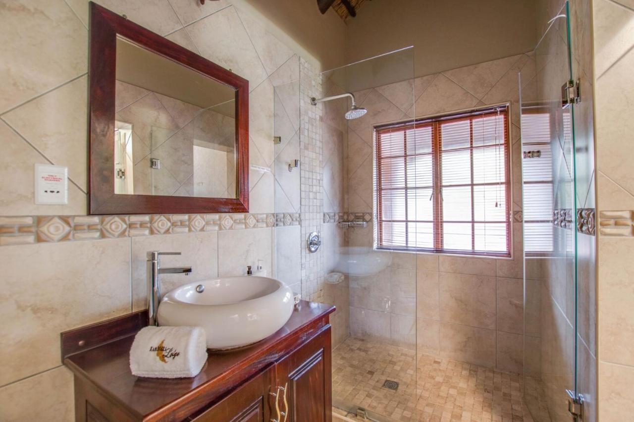 Kassaboera Lodge Hartbeespoort Bagian luar foto